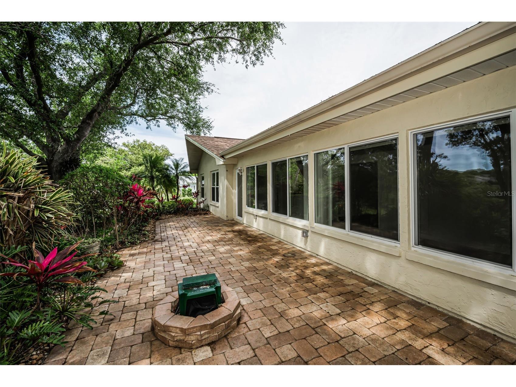 1700 Macdonnell Drive Palm Harbor FL 34684 TB8468857 image50