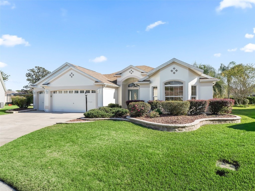 1700 Oak Forest Drive The Villages FL 32162 G5089870 image1