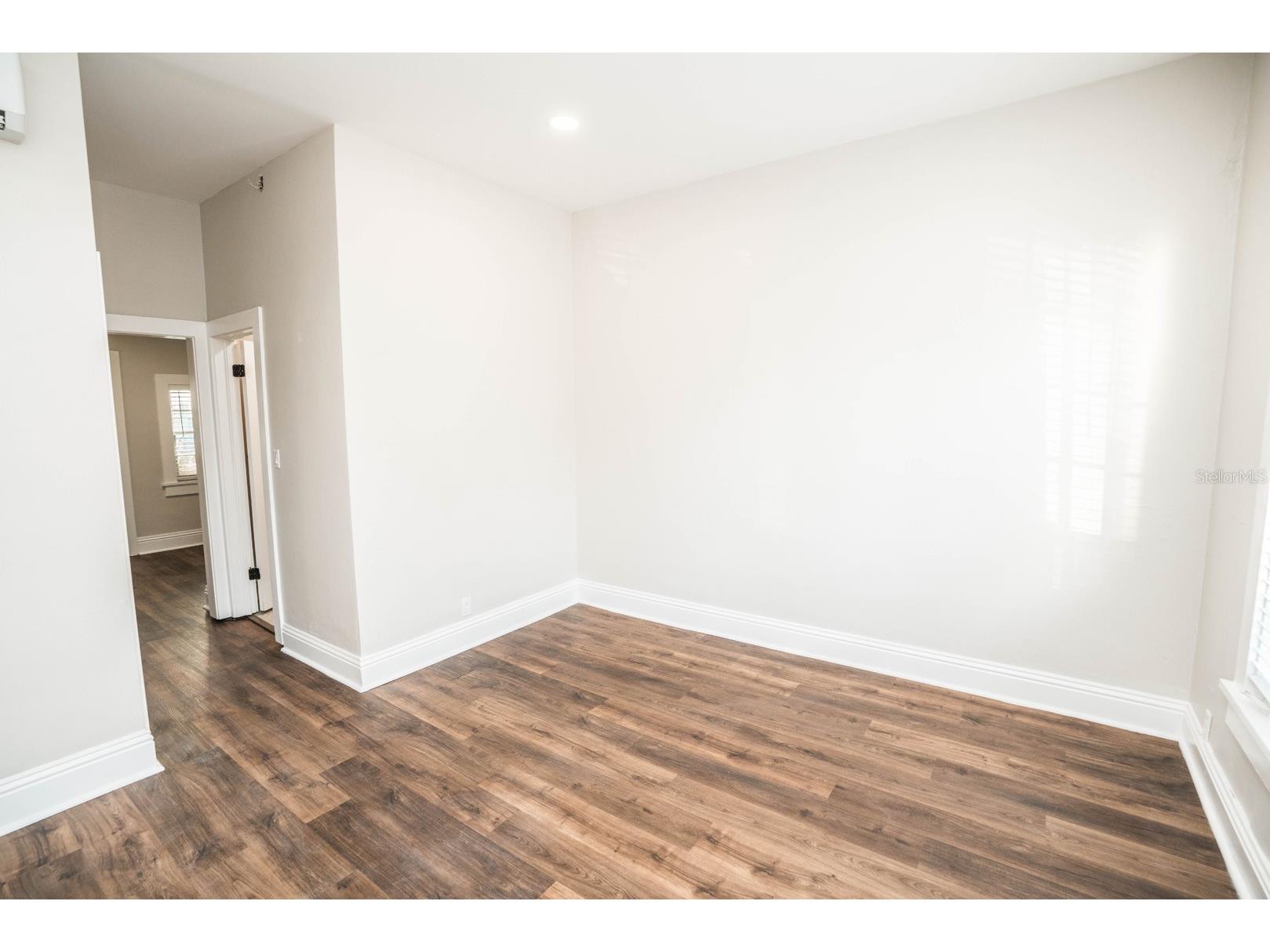 1700 Park Street N #106 Saint Petersburg FL 33710 TB8489546 image10