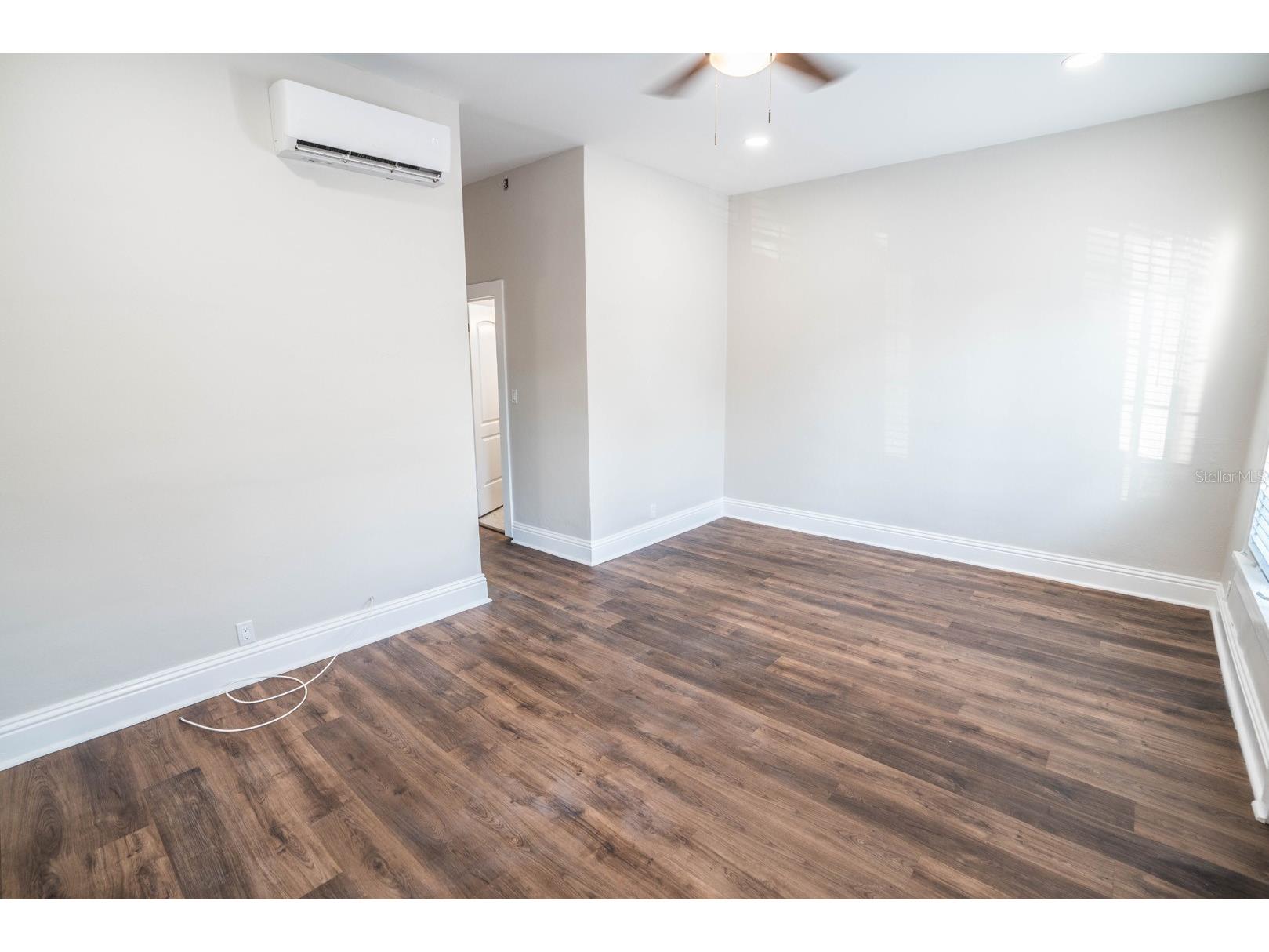 1700 Park Street N #106 Saint Petersburg FL 33710 TB8489546 image8
