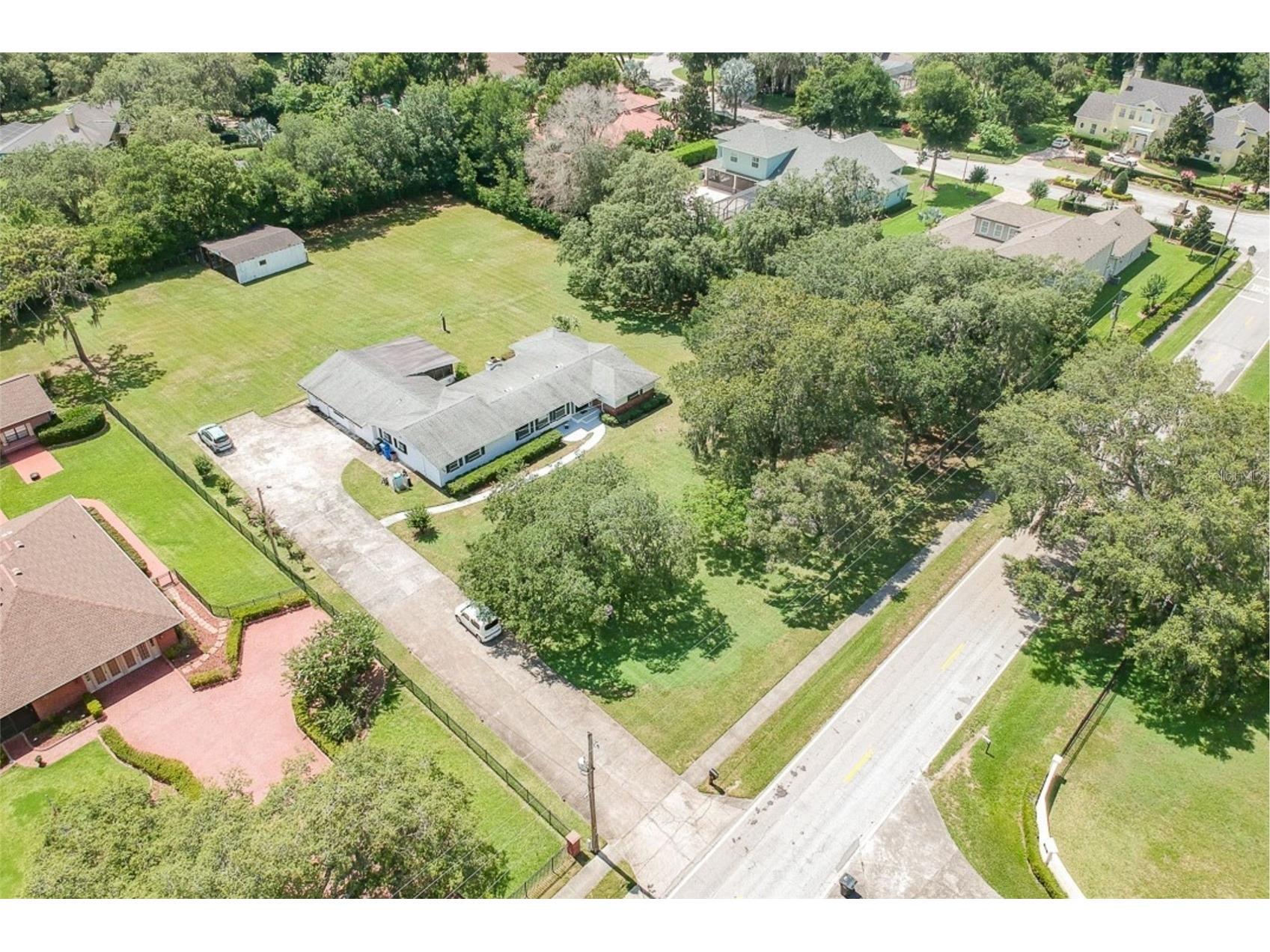 1700 S Miller Road Valrico FL 33594 TB8474577 image1