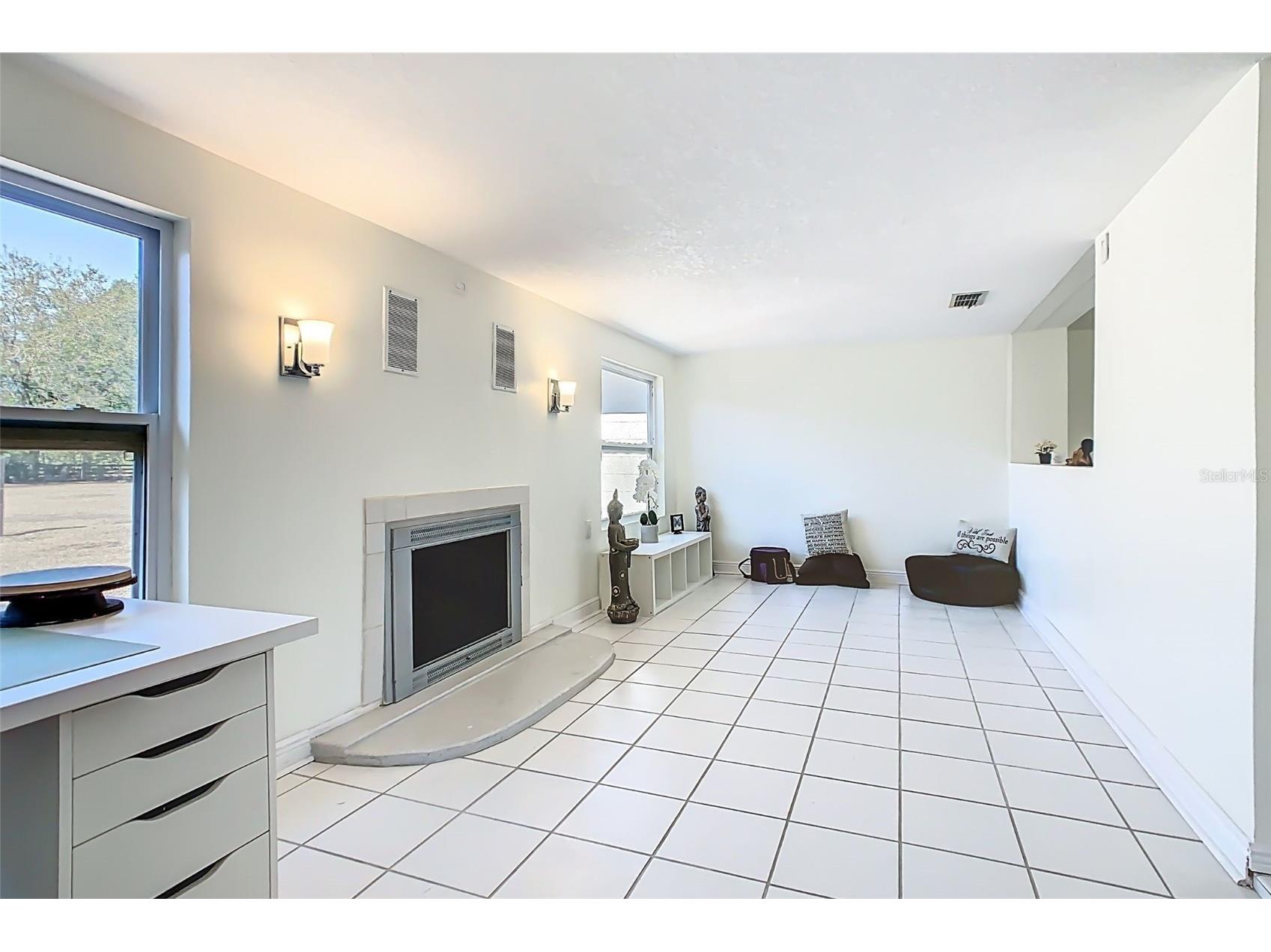 1700 S Miller Road Valrico FL 33594 TB8474577 image43