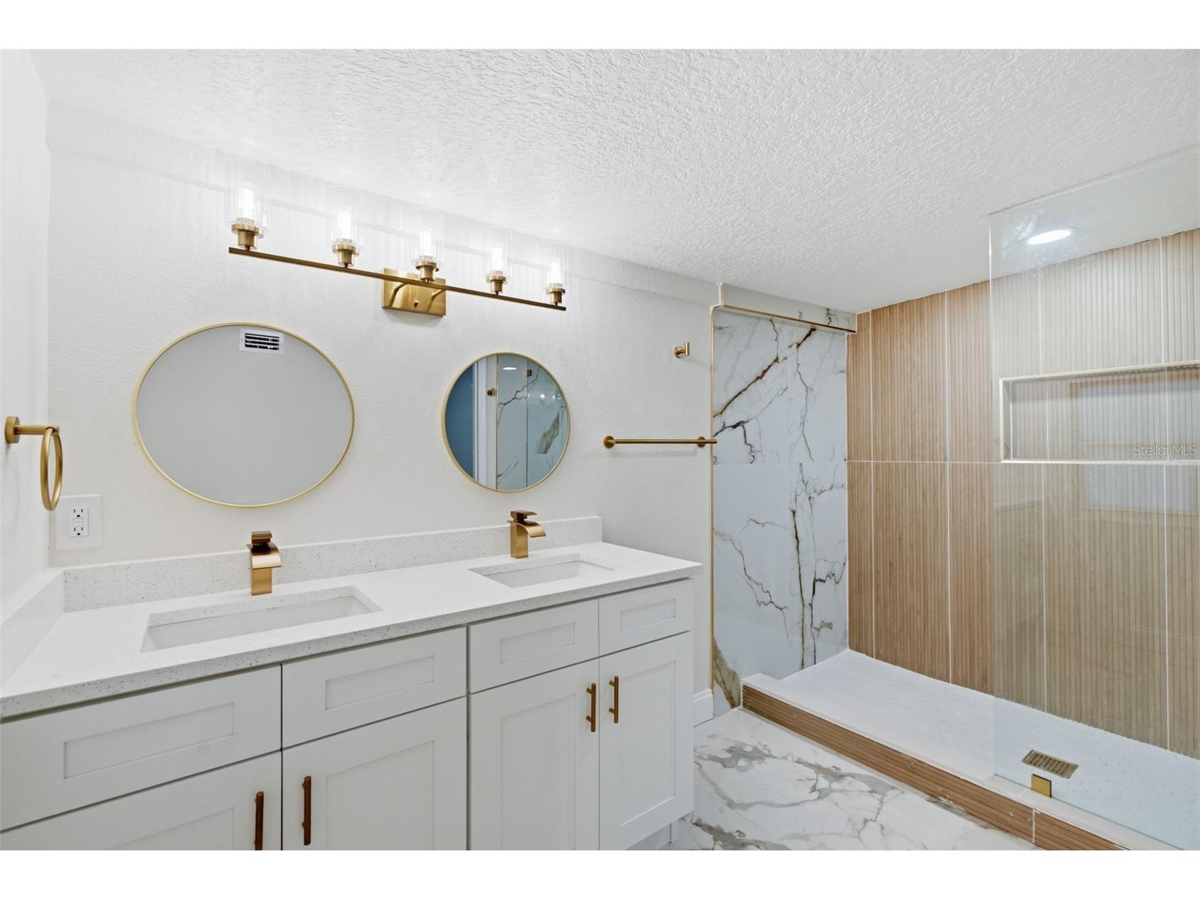 1700 Scranton Street S Saint Petersburg FL 33711 TB8527402 image22