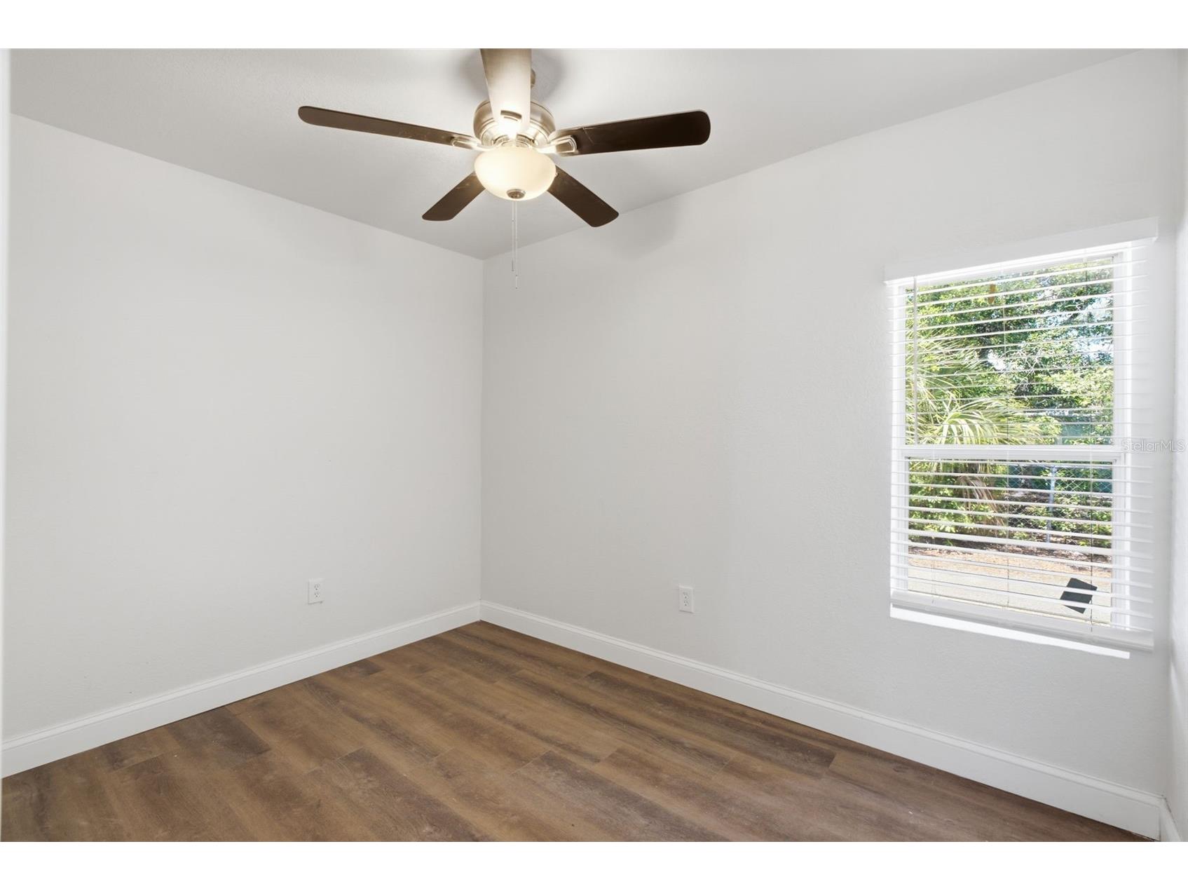 1700 Scranton Street S Saint Petersburg FL 33711 TB8527402 image39