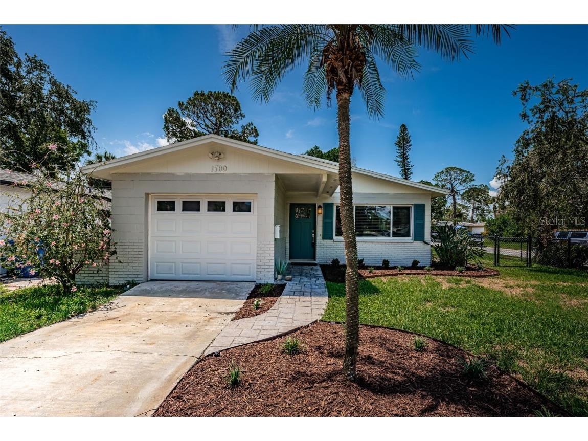 1700 Shore Acres Boulevard NE Saint Petersburg FL 33703 TB8399744 image1