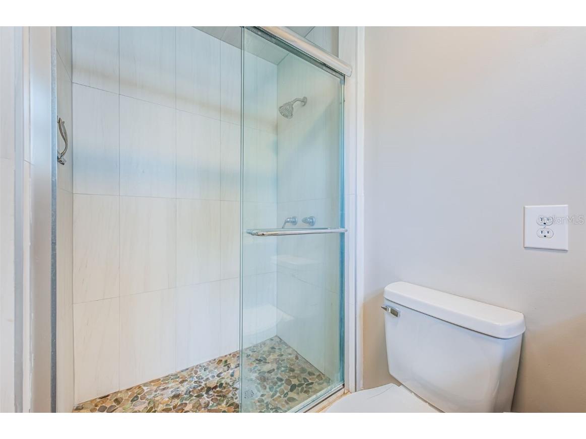 1700 Shore Acres Boulevard NE Saint Petersburg FL 33703 TB8399744 image17