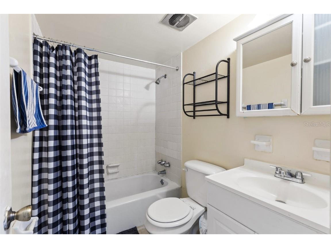 1700 SW 16th Court #B-28 Gainesville FL 32608 GC531997 image12