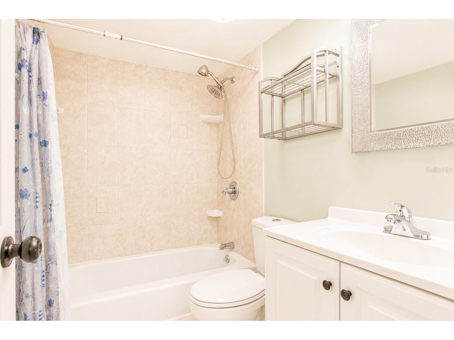1700 SW 16th Court #D22 Gainesville FL 32608 GC539821 image24