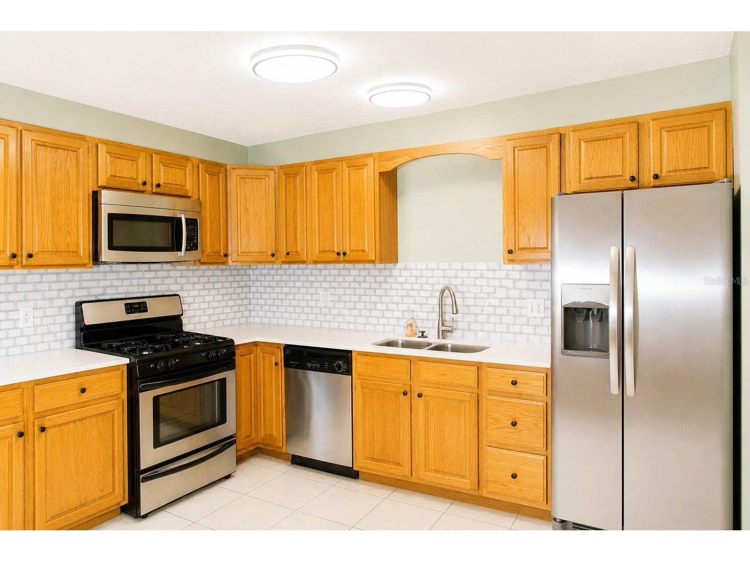1700 SW 16th Court #D22 Gainesville FL 32608 GC539821 image7