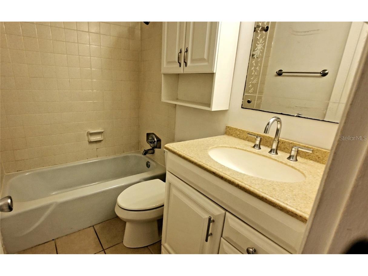 1700 SW 16th Court #E29 Gainesville FL 32608 GC535971 image13