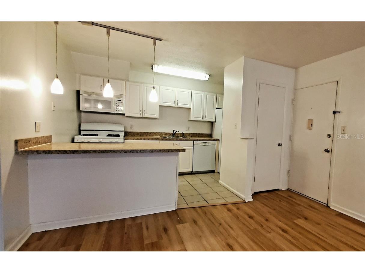 1700 SW 16th Court #E29 Gainesville FL 32608 GC535971 image5