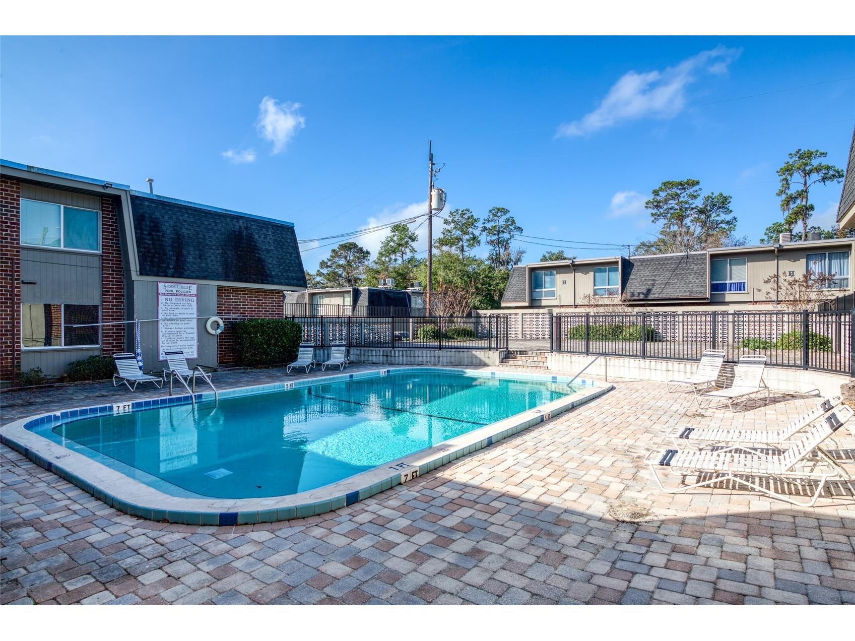 1700 SW 16th Court #J-4 Gainesville FL 32608 GC536234 image18