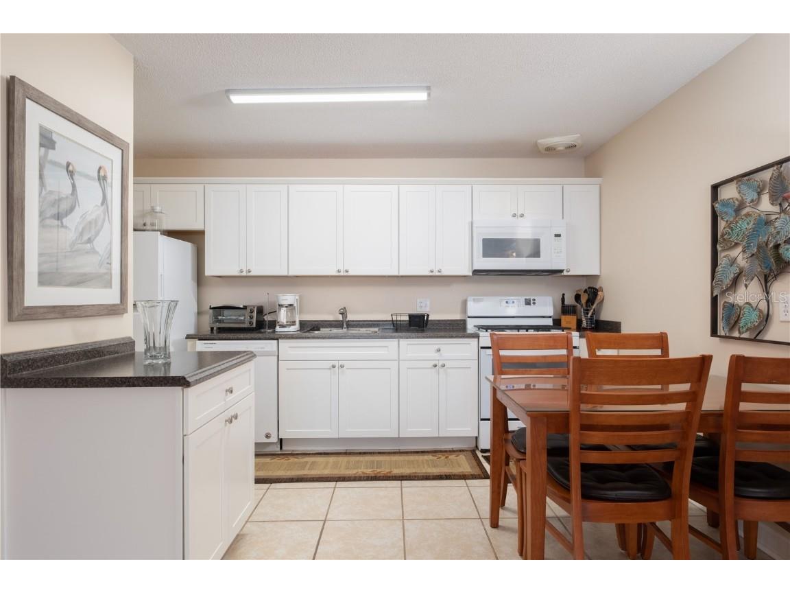 1700 SW 16th Court #J1 Gainesville FL 32608 GC511627 image1