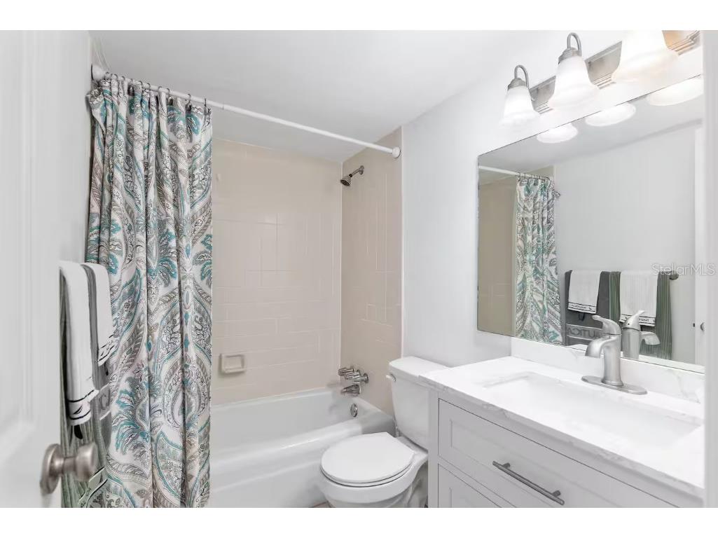 1700 SW 16th Court #P6 Gainesville FL 32608 OM715353 image4