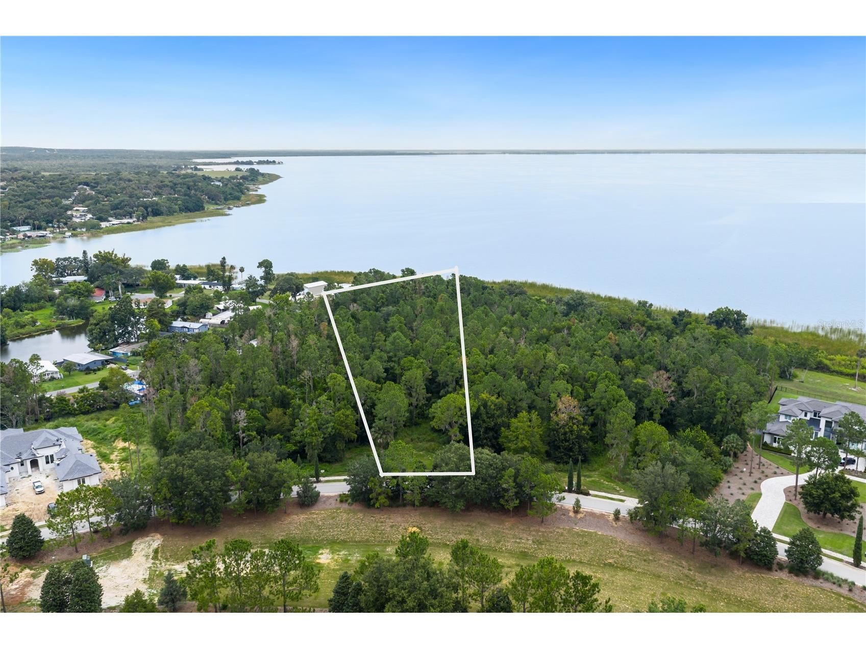 17001 Lucca Lane Montverde FL 34756 - LAKE SIENA G5107696 image1