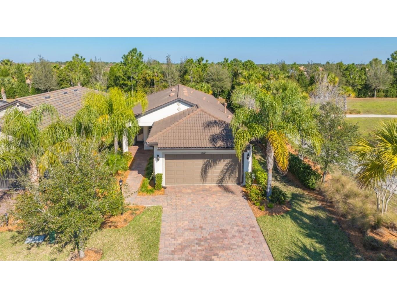 17002 Hampton Falls Terrace Bradenton FL 34202 A4597139 image1