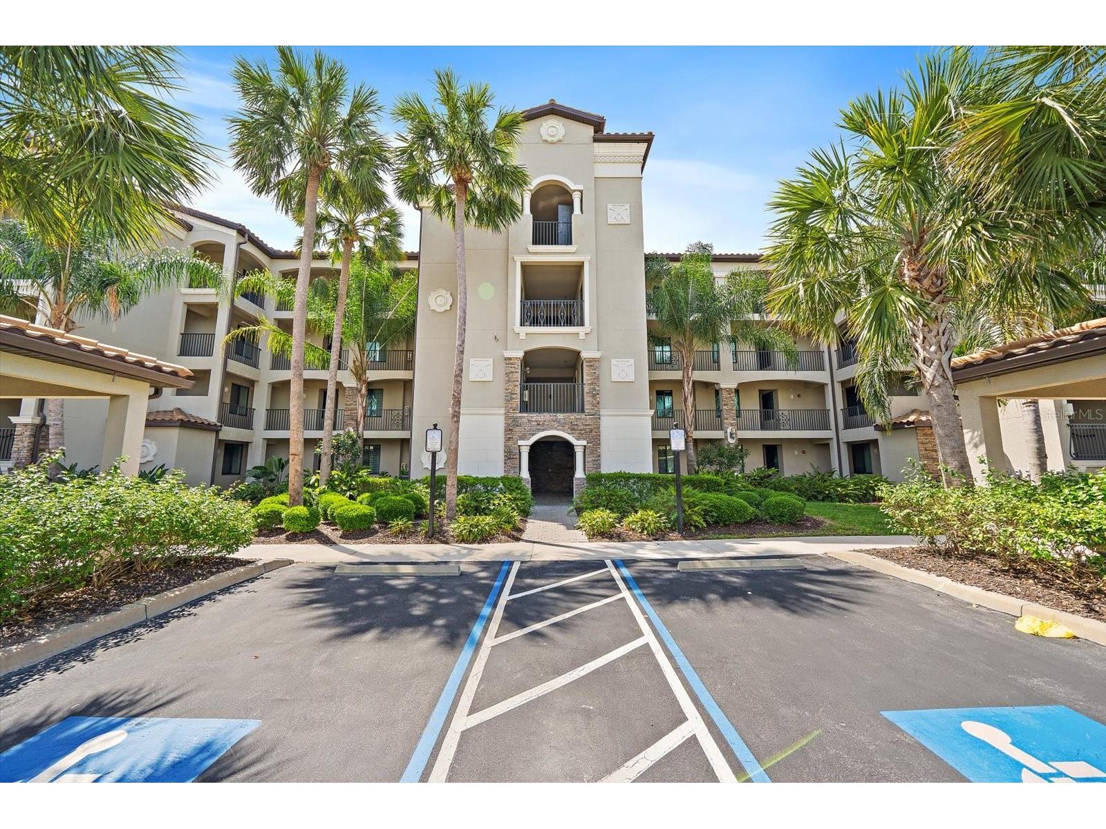 17006 Vardon Terrace #401 Bradenton FL 34211 A4692436 image1