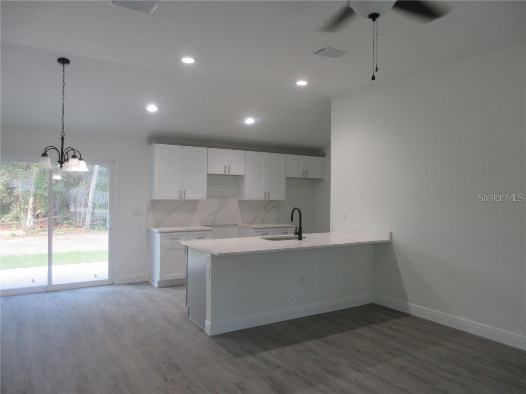 17009 SE 60th Street Ocklawaha FL 32179 OM703379 image7