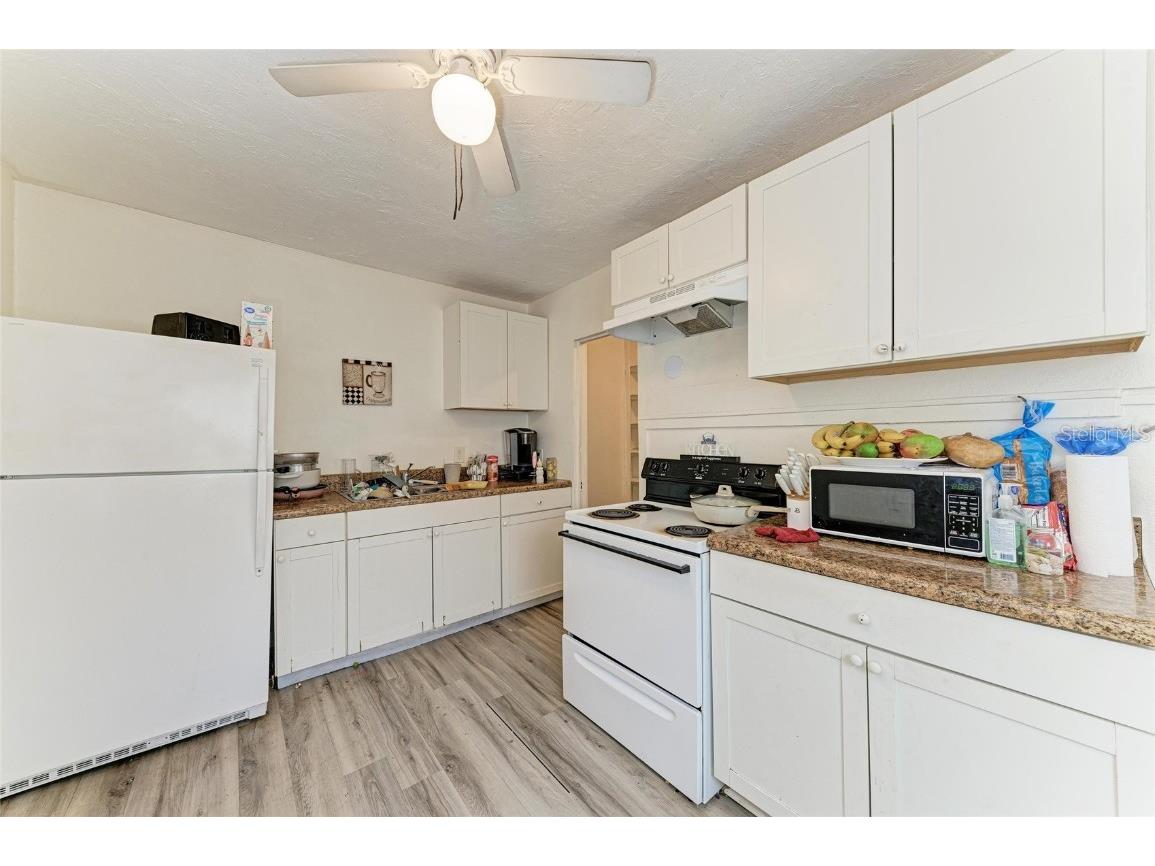 1701 13th Street W Bradenton FL 34205 A4656587 image7