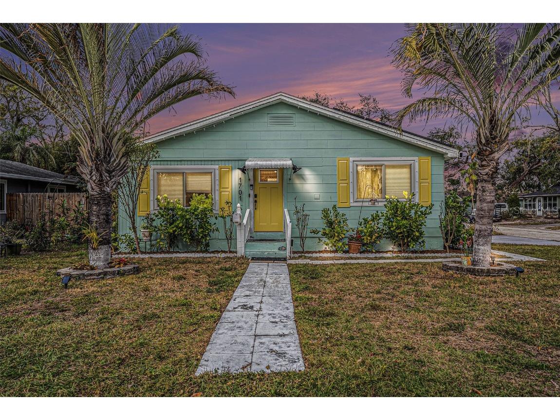 1701 32nd Avenue N Saint Petersburg FL 33713 TB8332740 image1