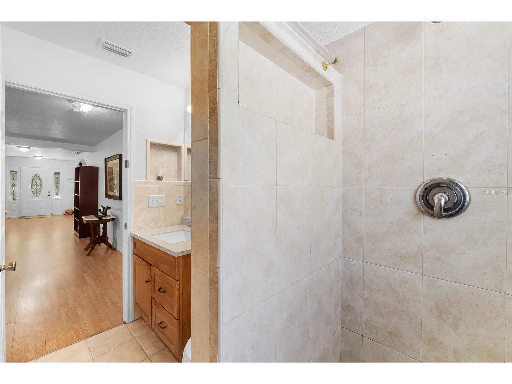 1701 38th Avenue Saint Petersburg FL 33713 GC538590 image29