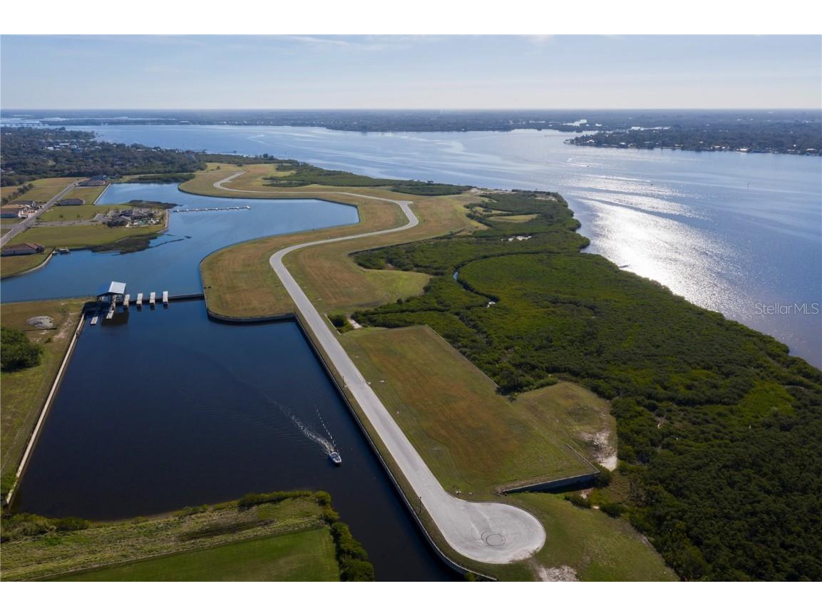 1701 4th Street E Palmetto FL 34221 - MANATEE RIVER J959625 image1