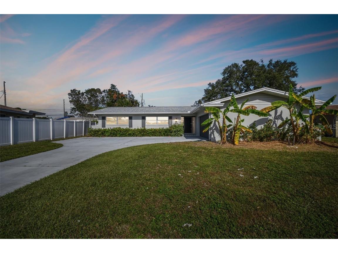 1701 62nd Terrace S Saint Petersburg FL 33712 TB8391848 image1