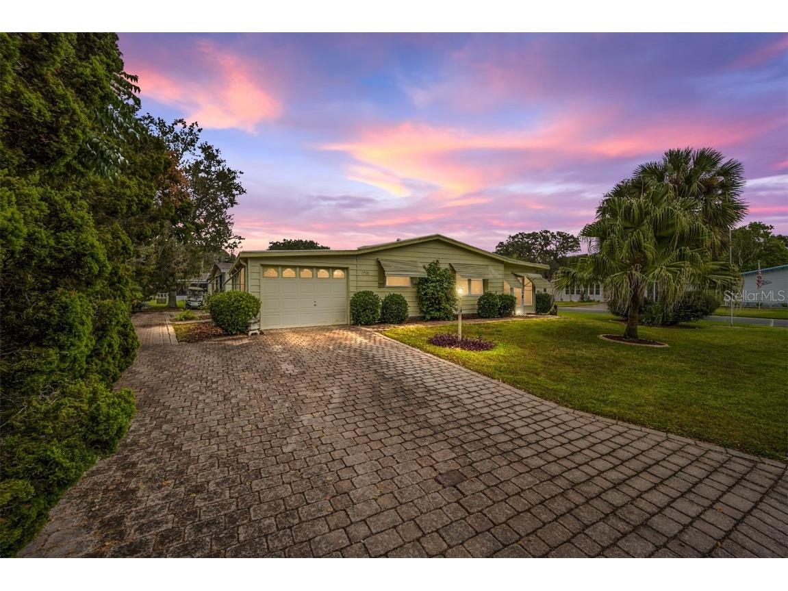 1701 Azalea Drive Lady Lake FL 32159 G5076184 image1