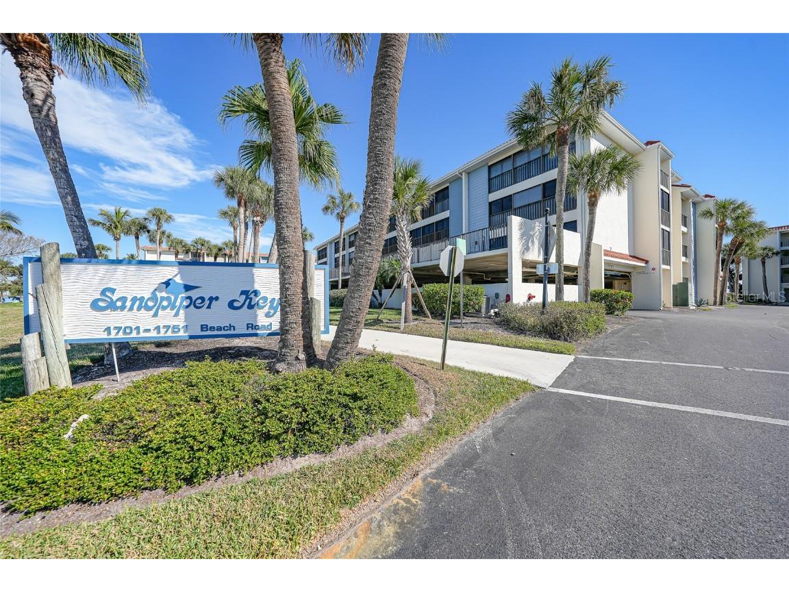 1701 Beach Road #202 Englewood FL 34223 - LEMON BAY D6145237 image3