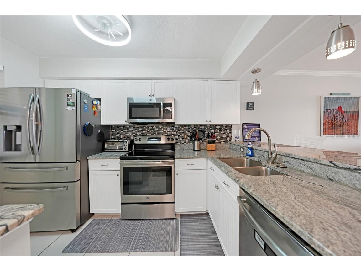 1701 Beach Road #202 Englewood FL 34223 - LEMON BAY D6145237 image7