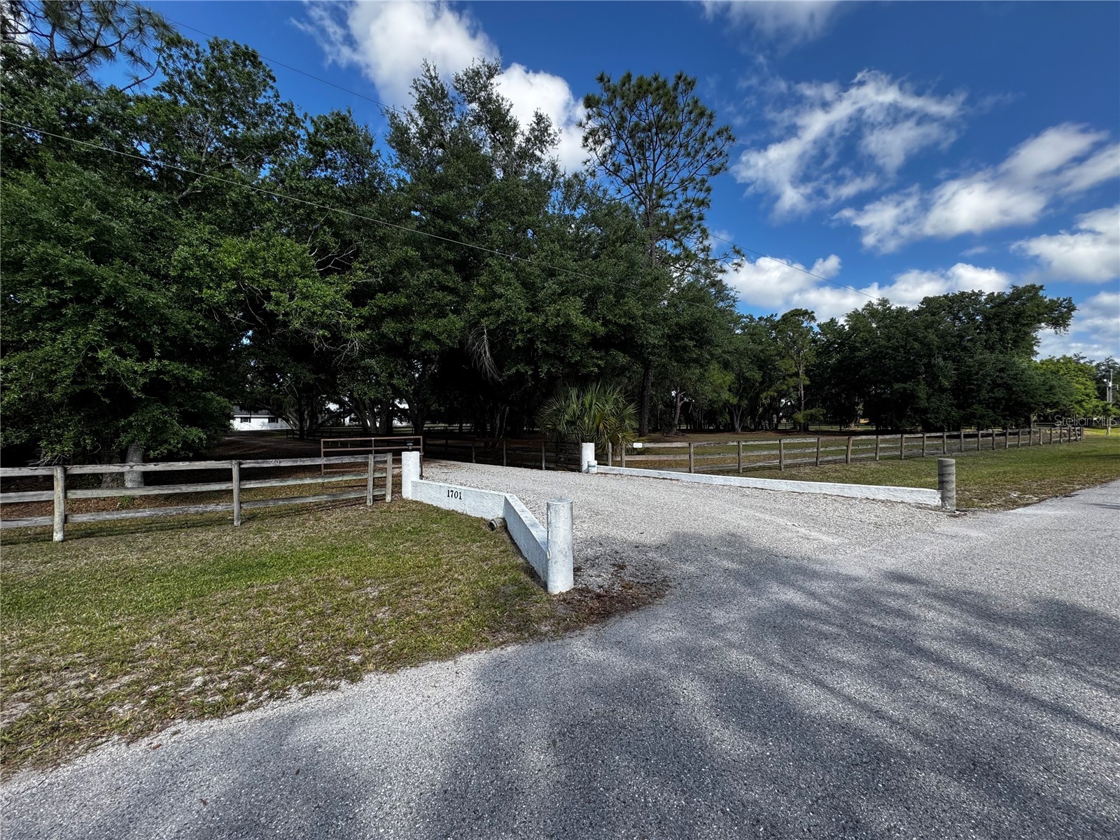 1701 Bern Creek Loop Sarasota FL 34240 A4695661 image17