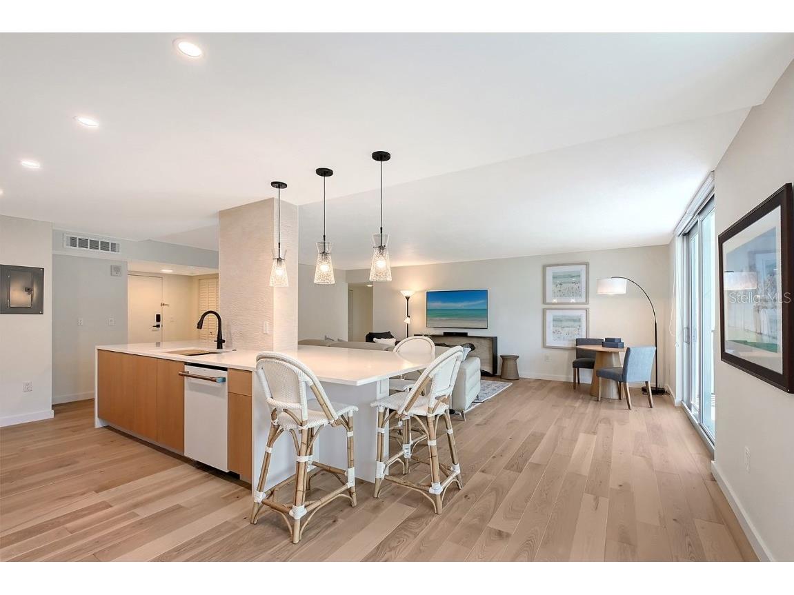 1701 Gulf Of Mexico Drive #404 Longboat Key FL 34228 - GULF OF MEXICO A4659020 image12