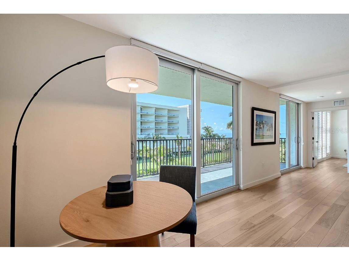 1701 Gulf Of Mexico Drive #404 Longboat Key FL 34228 - GULF OF MEXICO A4659020 image8