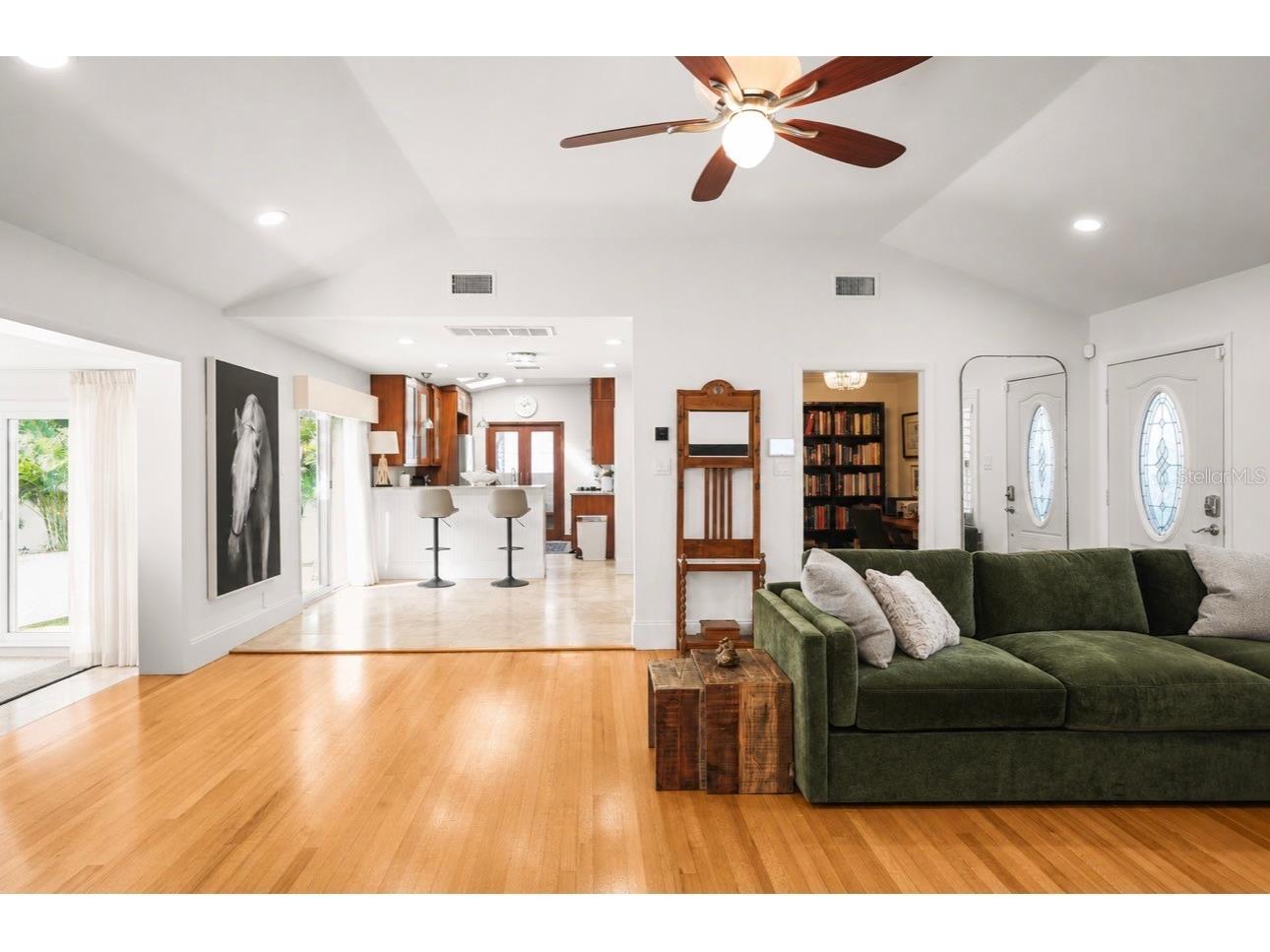 1701 Indian Rocks Road Belleair FL 33756 TB8513321 image2