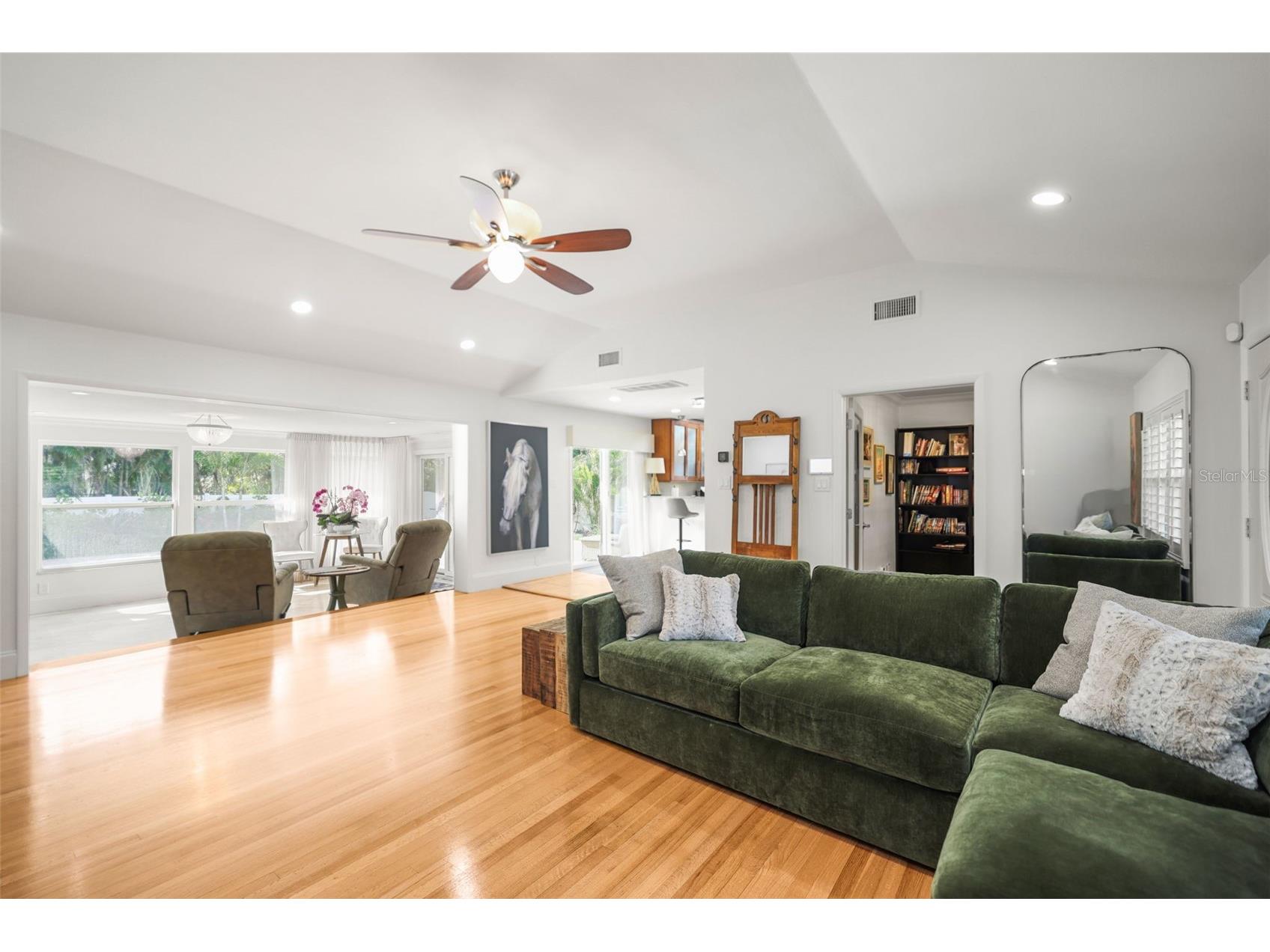 1701 Indian Rocks Road Belleair FL 33756 TB8513321 image22