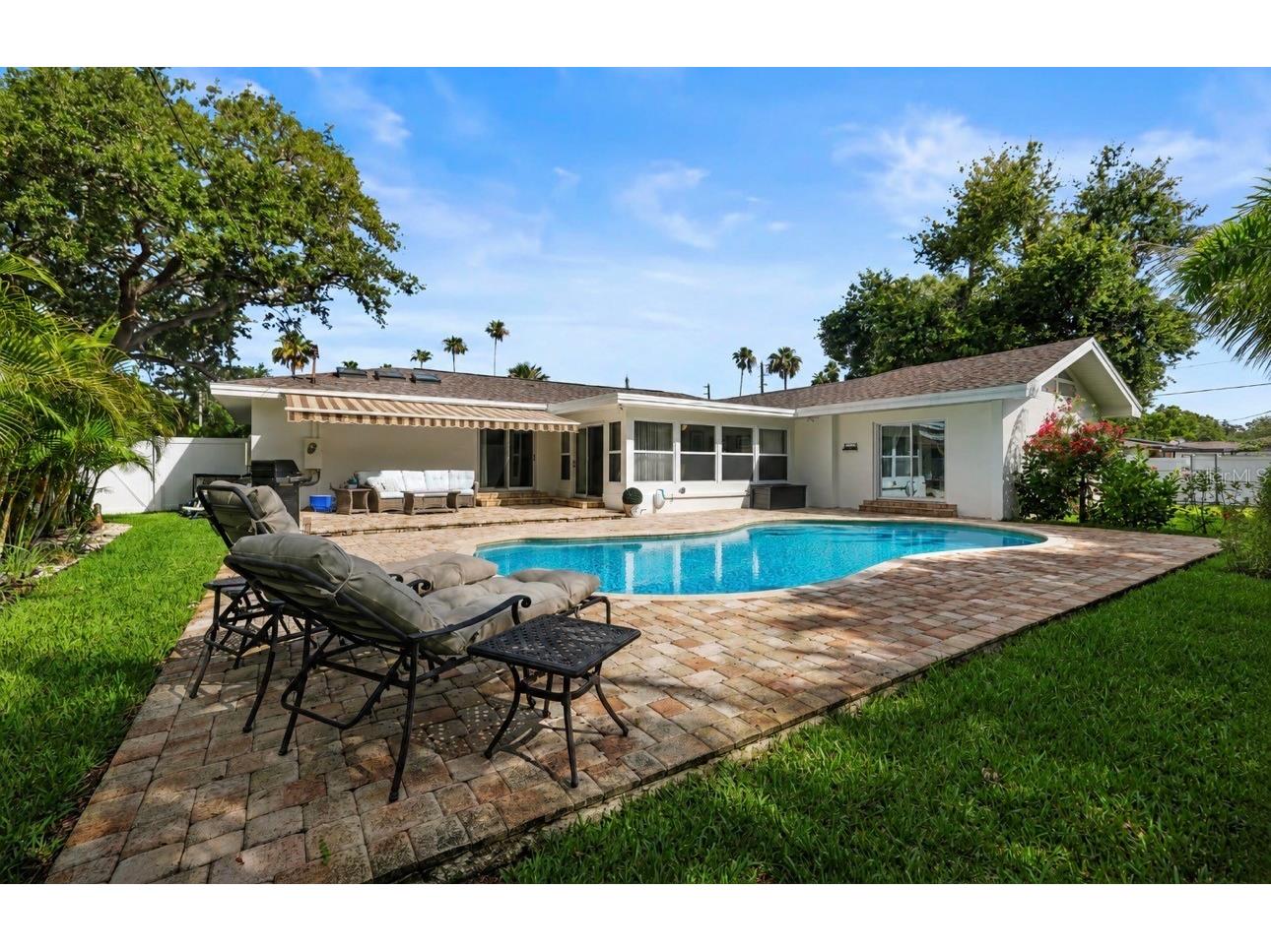 1701 Indian Rocks Road Belleair FL 33756 TB8513321 image4