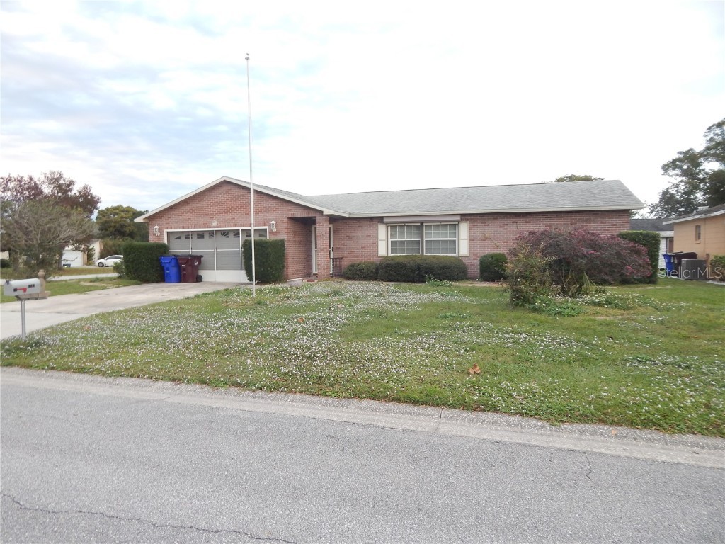 1701 Juniper Circle Saint Cloud FL 34769 S5098383 image1