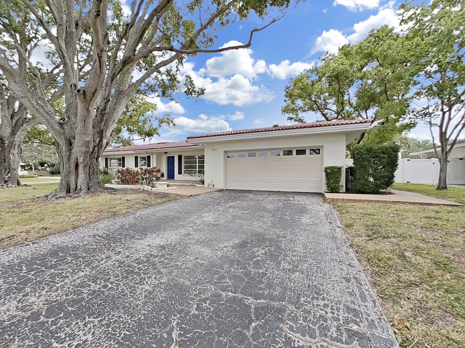 1701 Laurie Lane Belleair FL 33756 TB8472293 image2