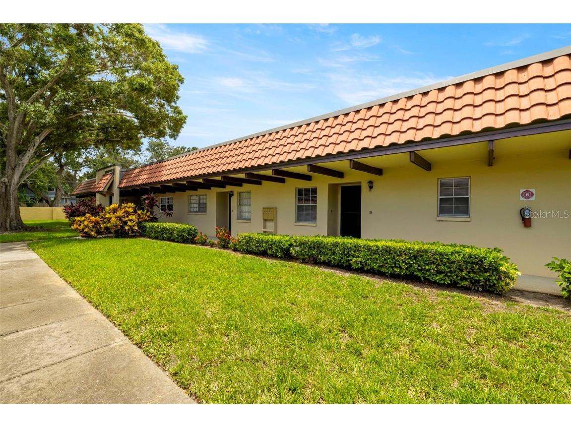 1701 Pinehurst Road #18D Dunedin FL 34698 TB8403429 image1