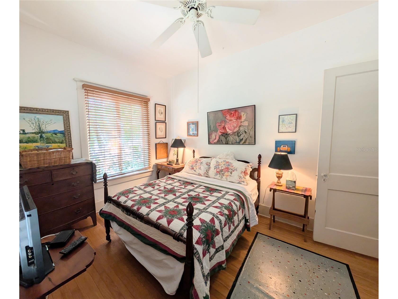1701 Siesta Drive Sarasota FL 34239 A4690810 image15