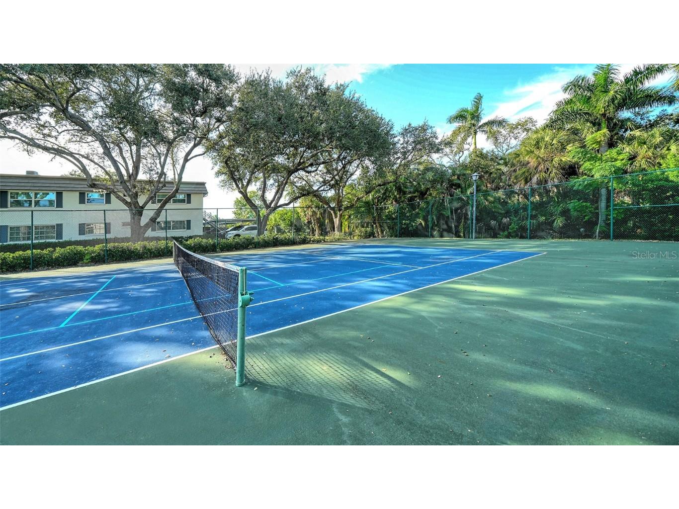 1701 Southwood Street #1701 Sarasota FL 34231 A4671475 image40