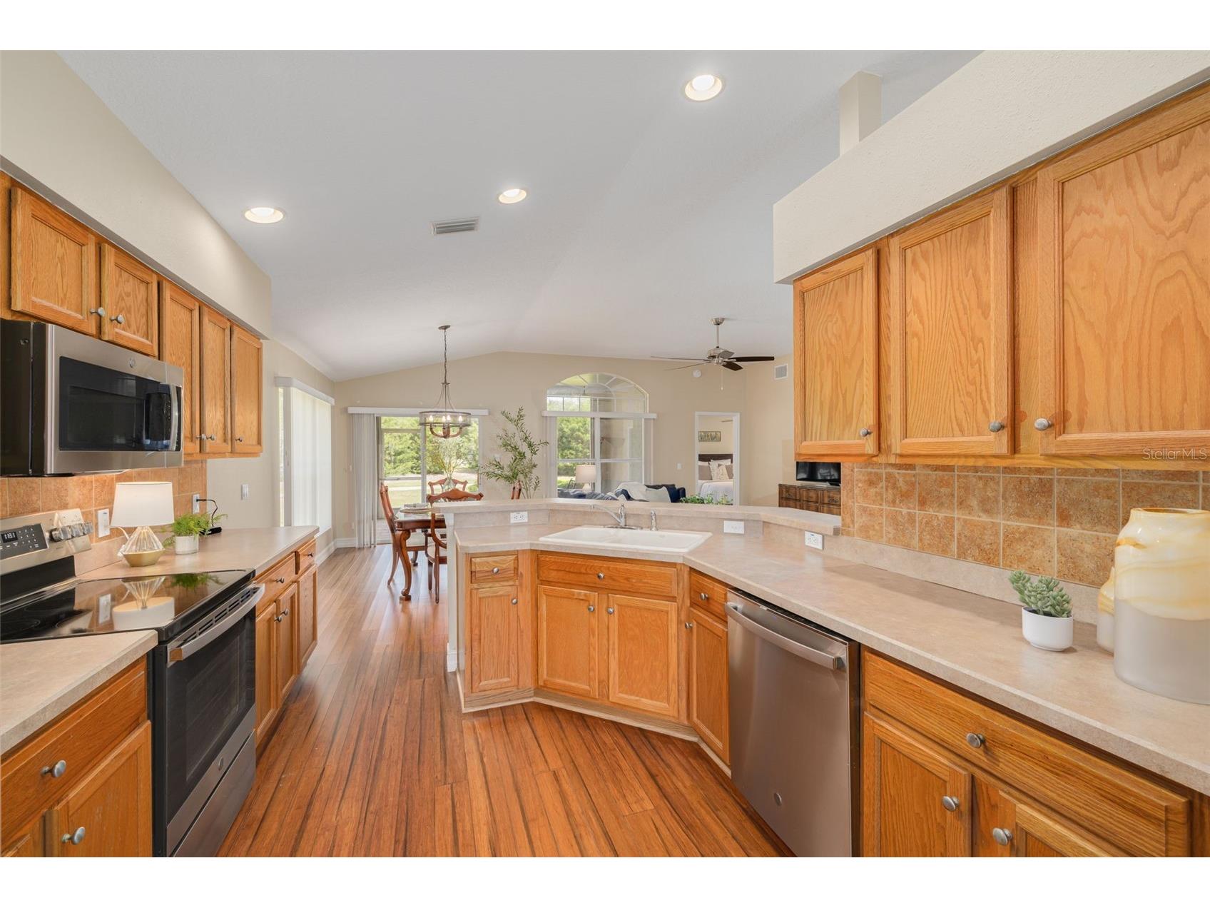 1701 Westerham Loop Trinity FL 34655 TB8506051 image16