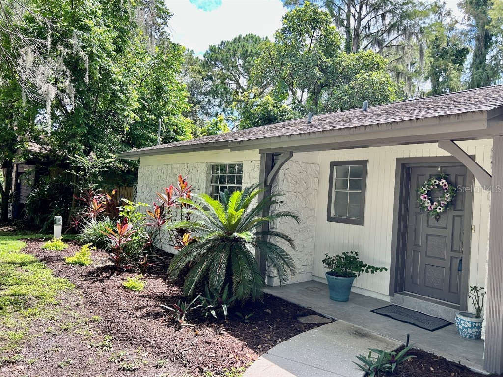 17017 Paula Lane Lutz FL 33558 - LKBARBARA LKHELENLKELLEN+4LK TB8403457 image11