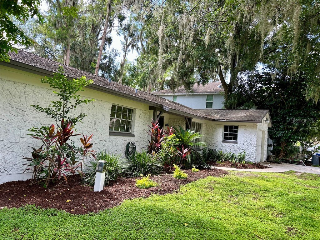 17017 Paula Lane Lutz FL 33558 - LKBARBARA LKHELENLKELLEN+4LK TB8403457 image12