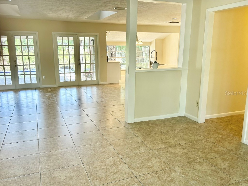 17017 Paula Lane Lutz FL 33558 - LKBARBARA LKHELENLKELLEN+4LK TB8403457 image23