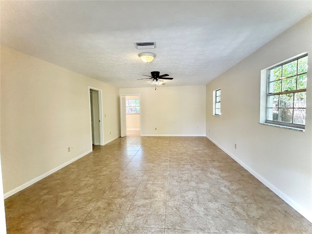 17017 Paula Lane Lutz FL 33558 - LKBARBARA LKHELENLKELLEN+4LK TB8403457 image25
