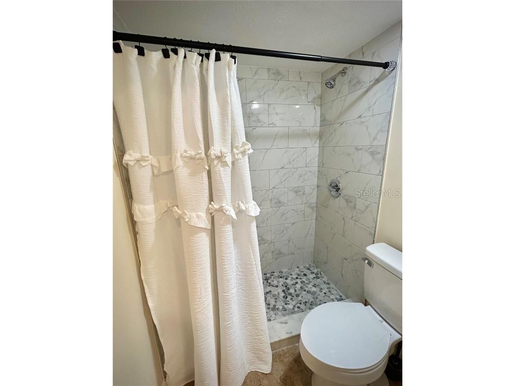 17017 Paula Lane Lutz FL 33558 - LKBARBARA LKHELENLKELLEN+4LK TB8403457 image29