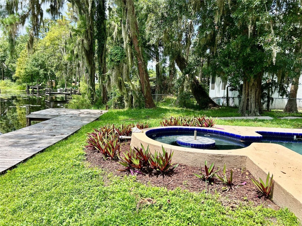 17017 Paula Lane Lutz FL 33558 - LKBARBARA LKHELENLKELLEN+4LK TB8403457 image47