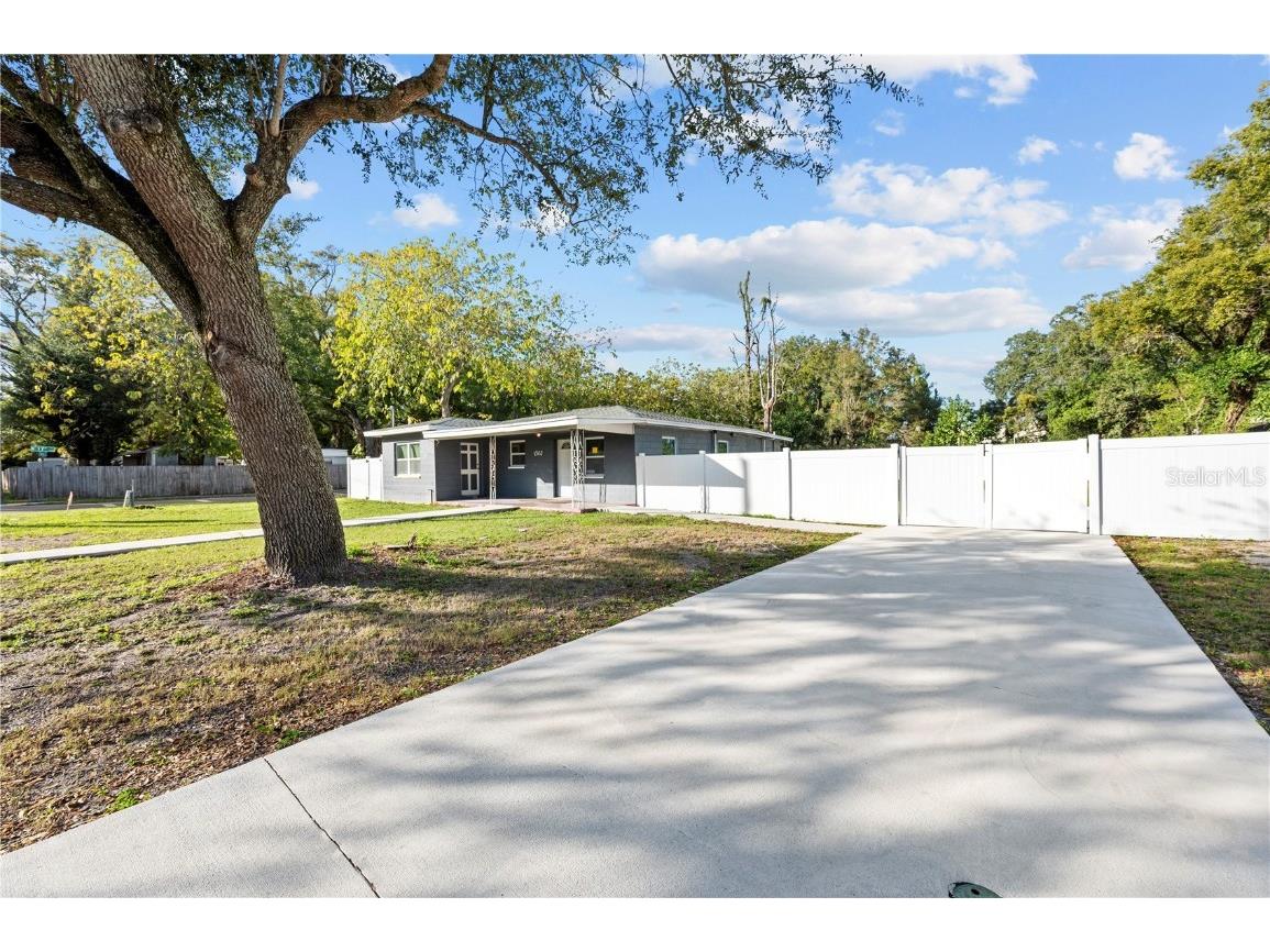 1702 E Frierson Avenue Tampa FL 33610 T3495394 image1