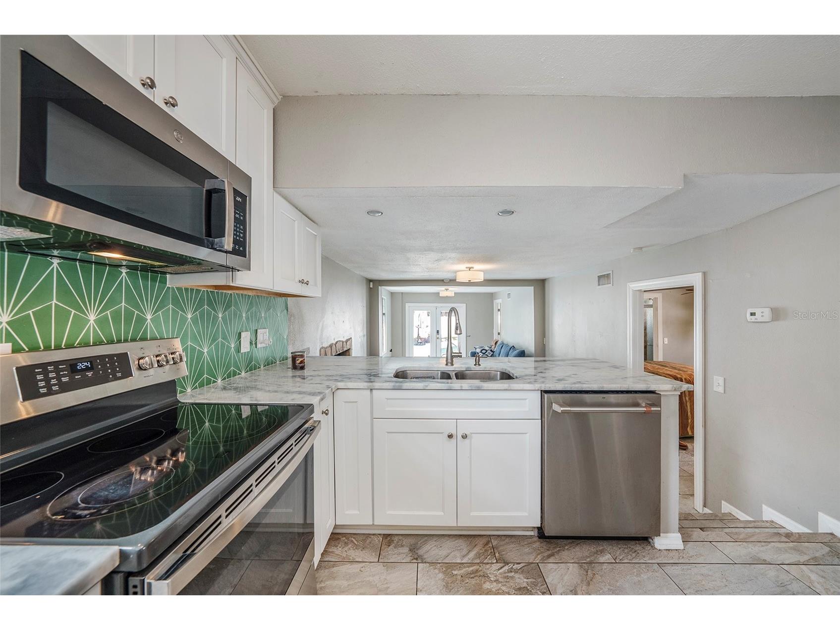 1702 E Knollwood Street Tampa FL 33610 TB8440125 image13